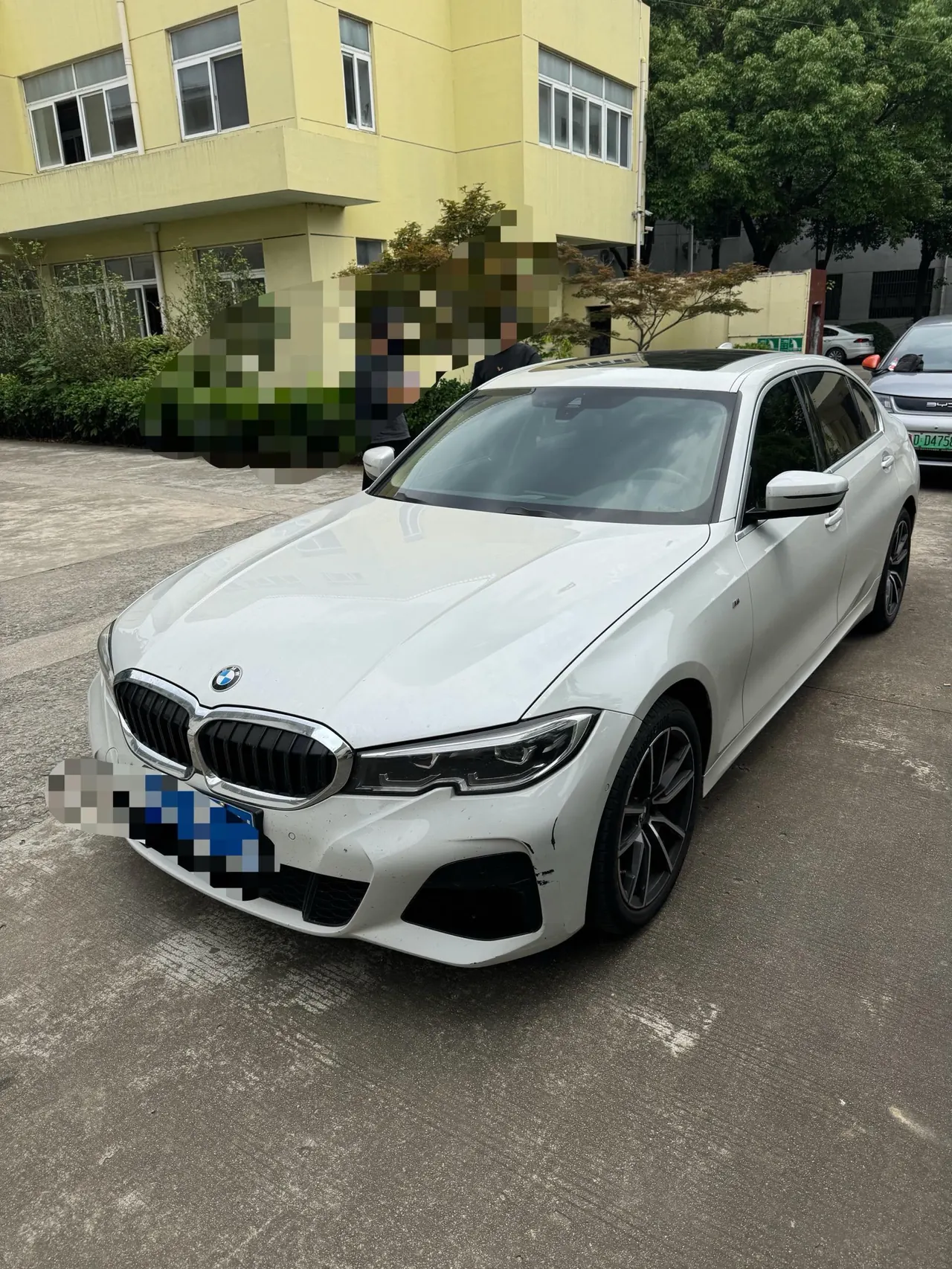 Open image lightbox: BMW 3 Series 2021 325Li 2.0T M Sports Obsidian Night Kit (Changed) Automatic Gear