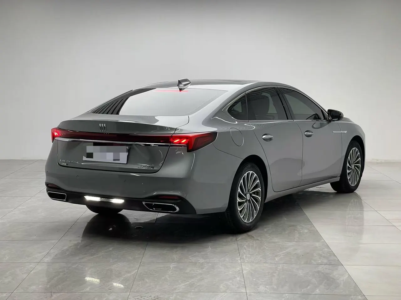 Buick 2023 LaCrosse 48V 2.0T 28T Yuexiang Edition Automatic Gear 3