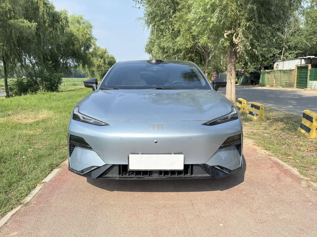 Geely Galaxy 2025 E 8 620km 4-wheel drive starship laser Radar smart drive version automatic gear 2