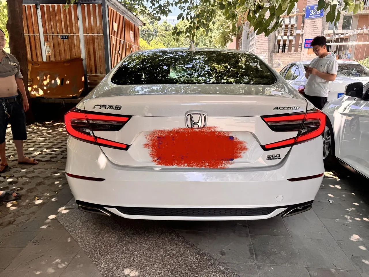 Honda 2022 10th Generation Accord 1.5T Stepless 260TURBO Magic Night Premium Edition Automatic Gear 9