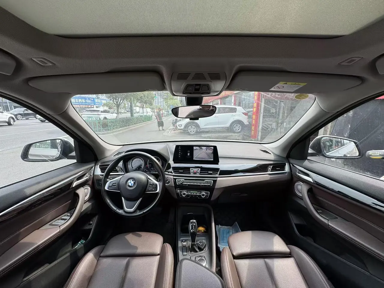 BMW 2022 X1 sDrive20Li 1.5T fashion automatic gear 7