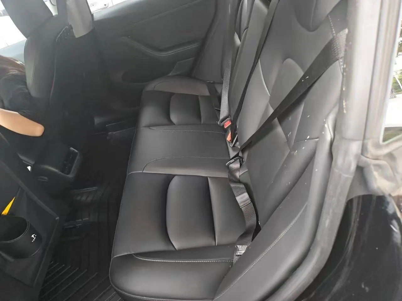 Tesla 2022 Model 3 rear-wheel drive version of automatic transmission 3