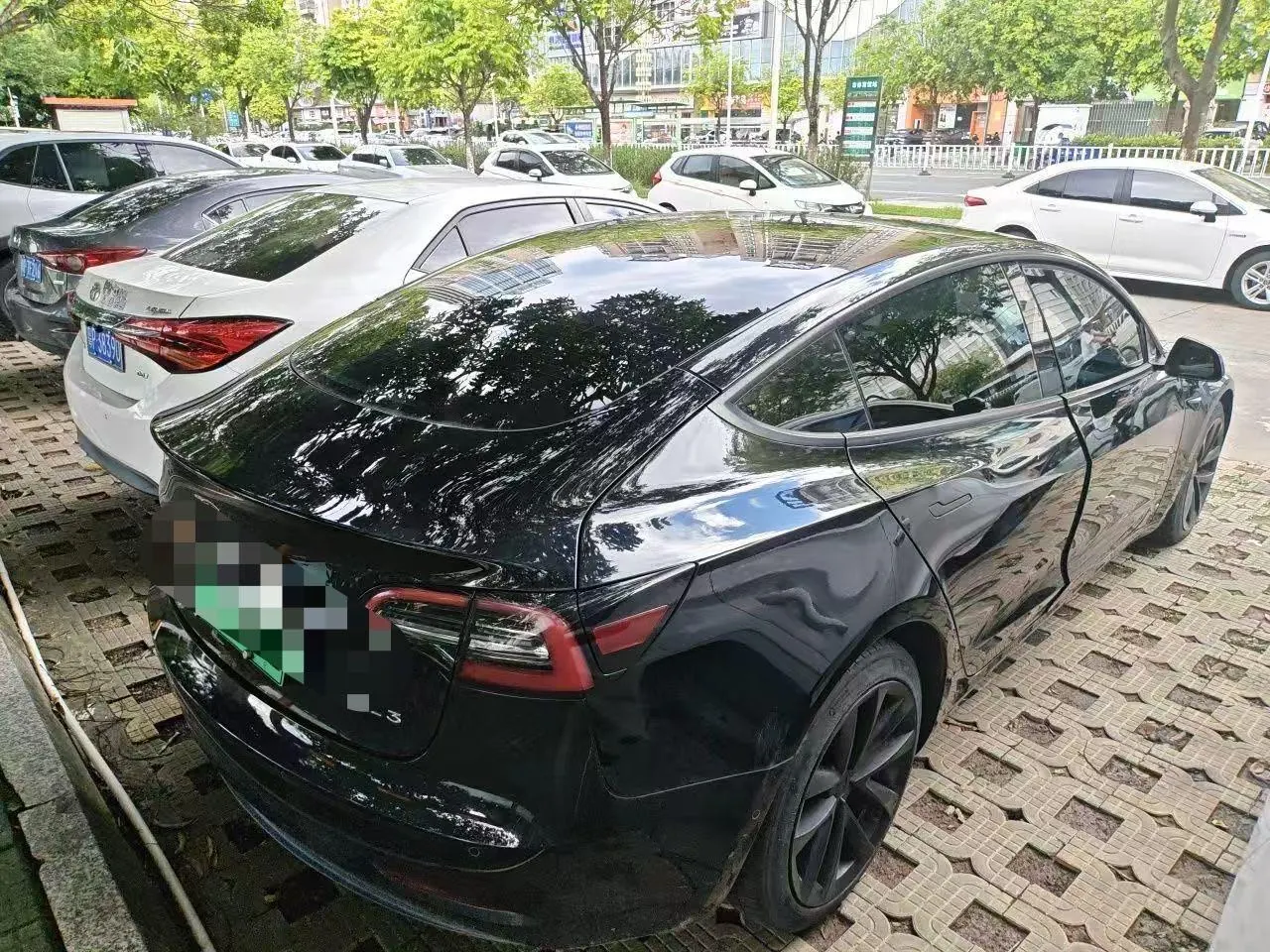 Tesla 2022 Model 3 rear-wheel drive version of automatic transmission 5