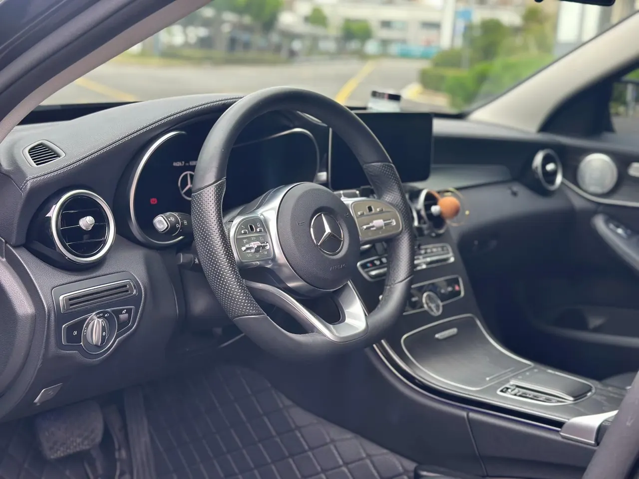 Mercedes Benz Class C 2021 C 260 L 48V 1.5T Sports Star Yao Zhen Tibetan Edition Automatic Gear 5