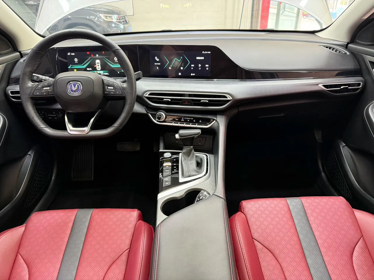 ChangAn 2021 Yidong PLUS 1.4TGDI Blue Whale NE Flagship Automatic Gear 17