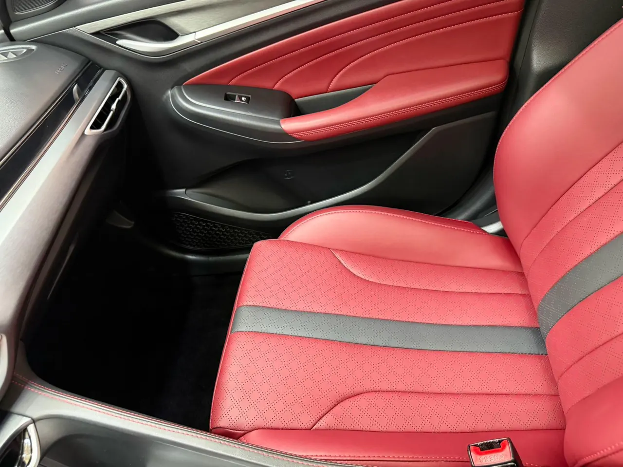 ChangAn 2021 Yidong PLUS 1.4TGDI Blue Whale NE Flagship Automatic Gear 8