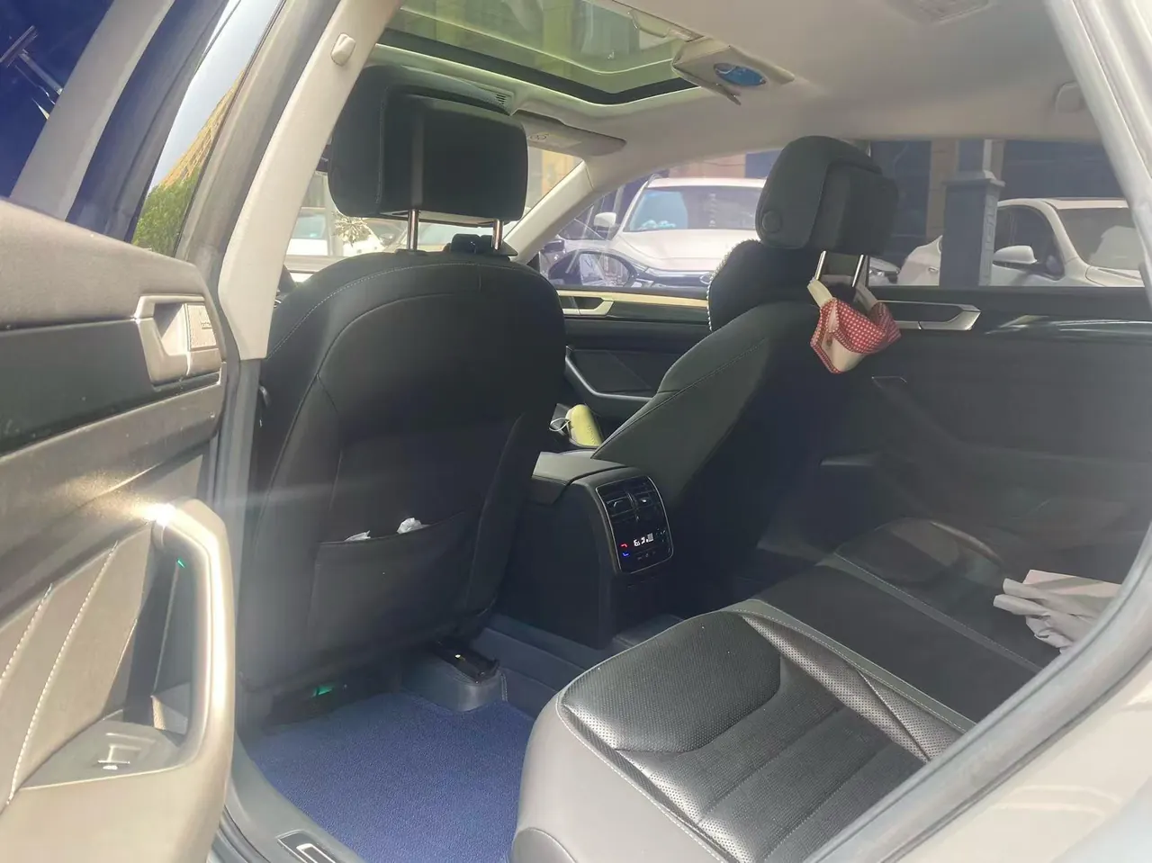 Volkswagen 2021 CC 2.0TSI 380TSI Shining Edition Automatic Gear 5