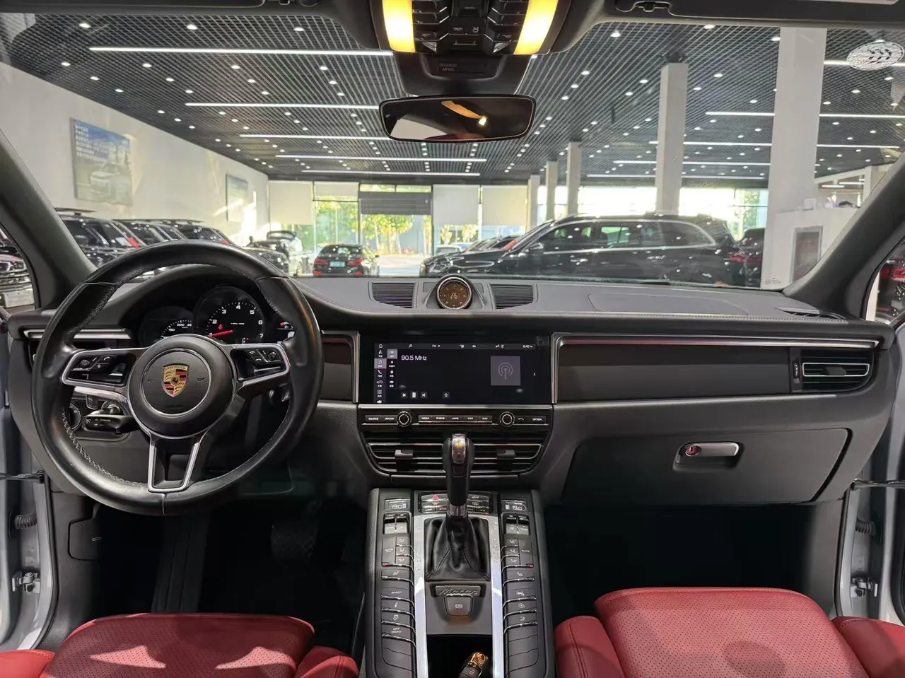 Porsche Macan (Imported) 2021 Macan 2.0T Automatic Gear 8