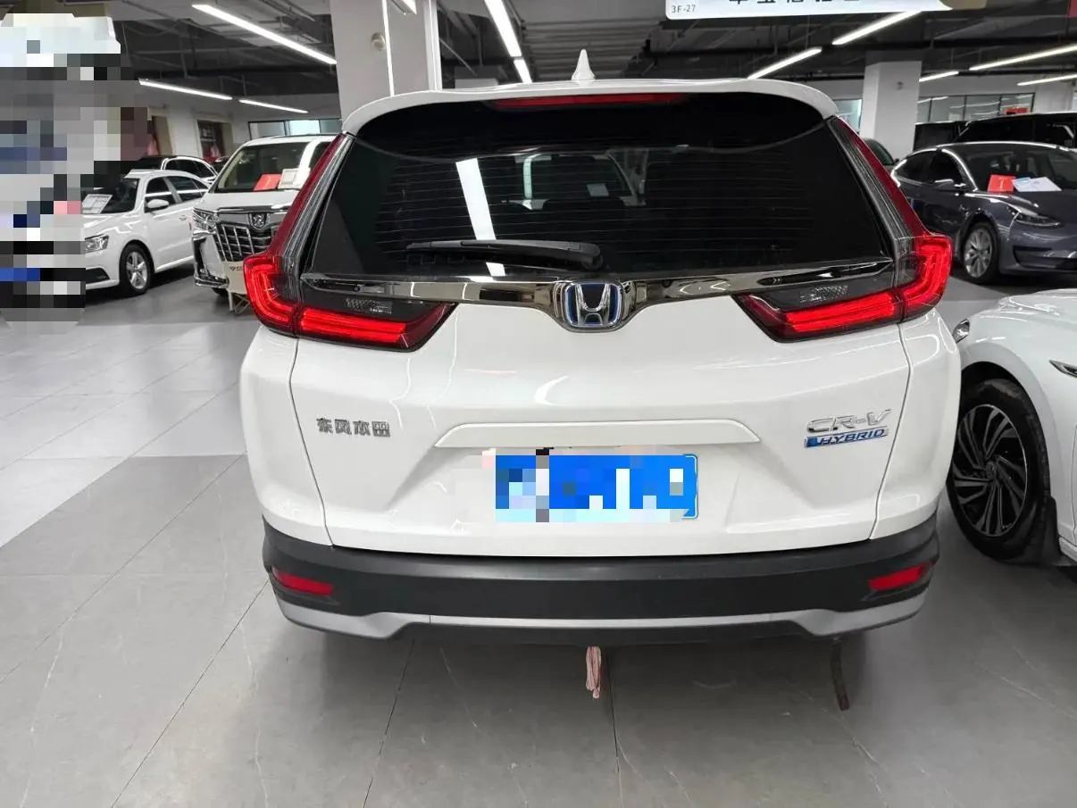Honda 2021 CR-V hybrid 2.0 stepless two-wheel drive sharp and clean version automatic transmission 12