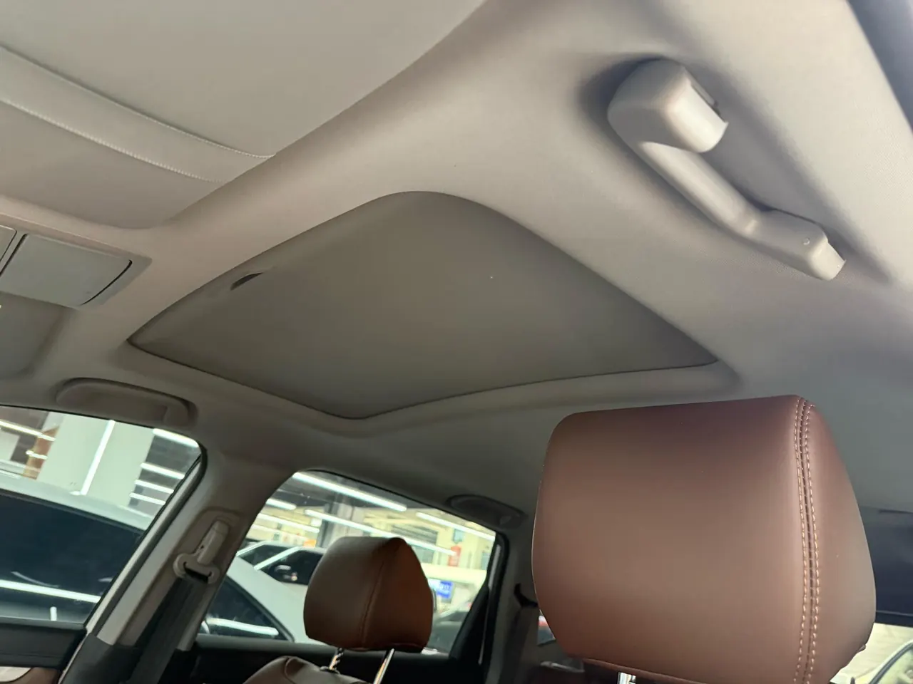 Honda 2021 CR-V hybrid 2.0 stepless two-wheel drive sharp and clean version automatic transmission 5