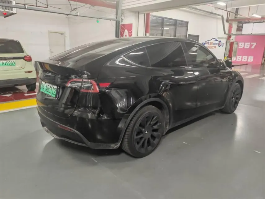 Tesla 2022 Model Y rear-wheel drive version automatic transmission 5