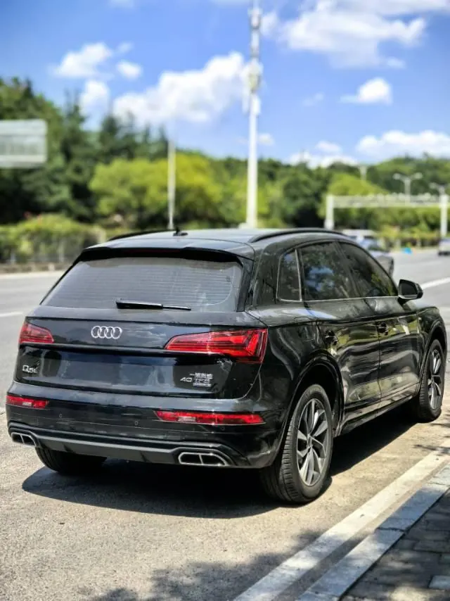 Audi 2023 Q5L 2.0TFSI 40TFSI luxury dynamic automatic 2
