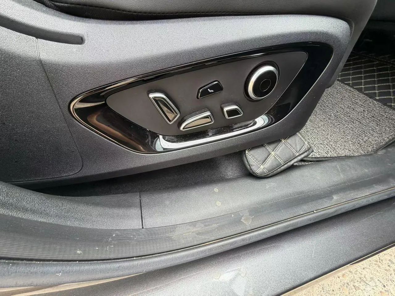 ChangAn 2022 CS75 PLUS 1.5T exclusive automatic gear 9