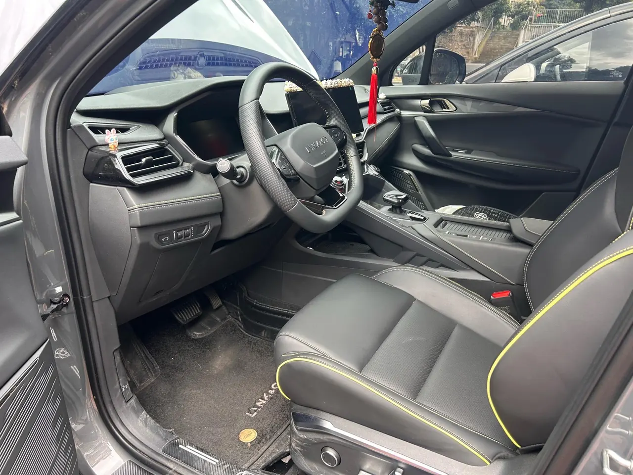 LYNK&amp;CO 2023 LYNK&amp;CO 06 1.5T Remix Jin Halo automatic gear 4