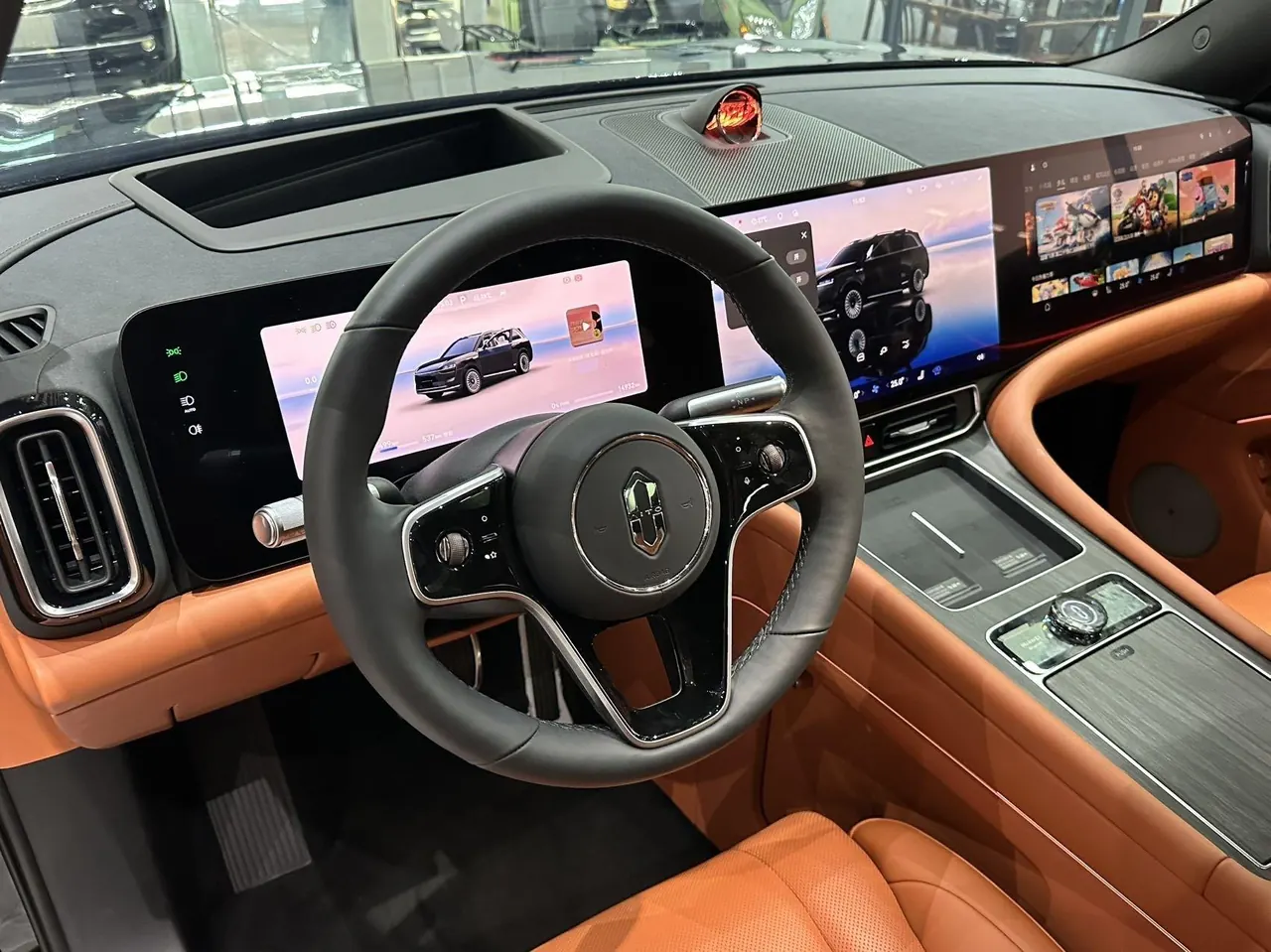 AITO 2025 AITO M9 extended range Ultra version 52kWh6 seat version automatic gear 10