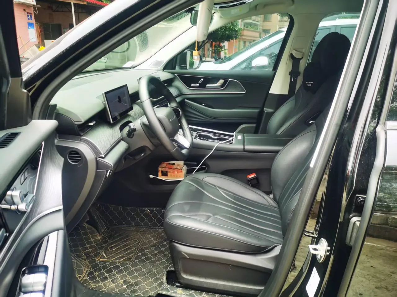 Chery 2025 Fengyun T9 C- DM 1.5T 120 Long Endurance Edition Honorable 5-seat Ternary Lithium Automatic Gear 2