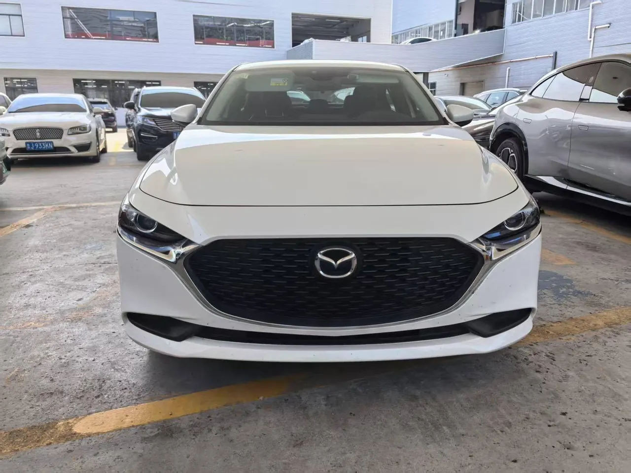 Mazda 3 Oncorsela 2021 Mazda 3 Oncorsela-sedan 1.5 quality US version manual transmission 2