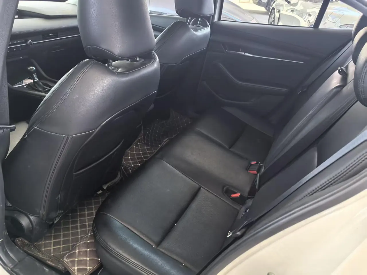 Mazda 3 Oncorsela 2021 Mazda 3 Oncorsela-sedan 1.5 quality US version manual transmission 6