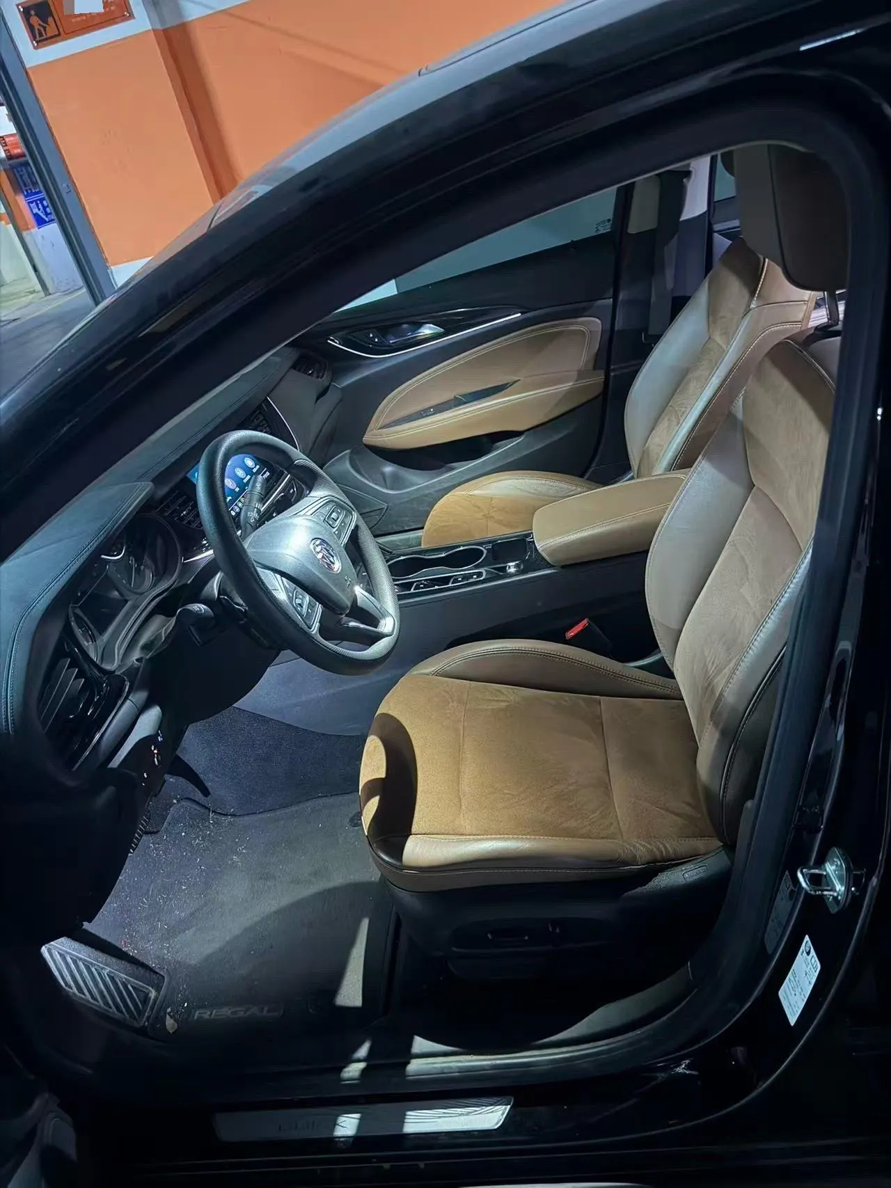 Buick 2022 Regal 1.5T 552T Smart Automatic Gear 4