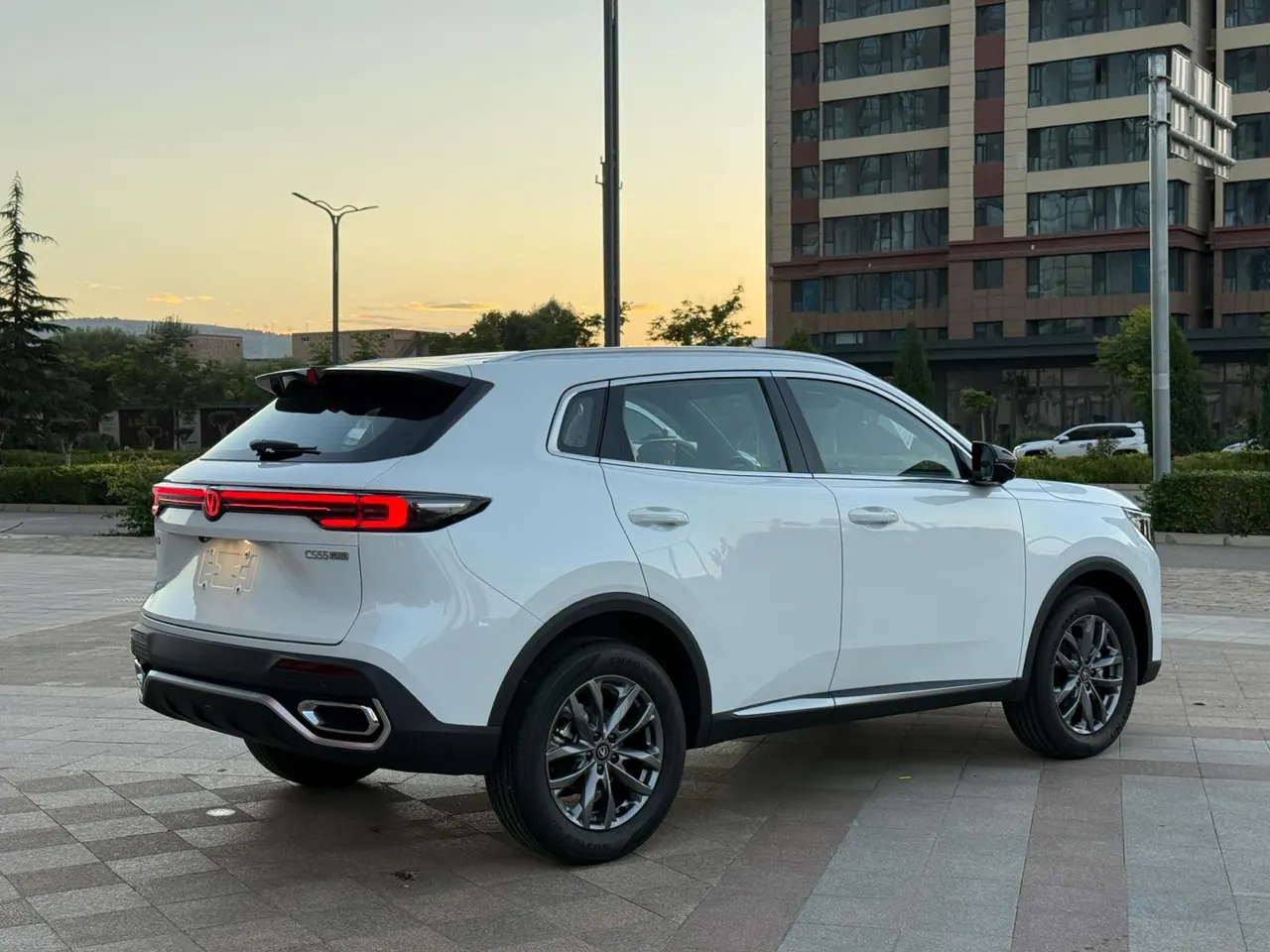 Oshan 2021 X5 1.5T honorable automatic gear 4