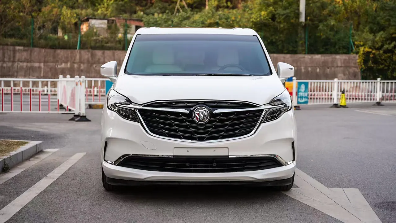Buick 2022 GL8 ES Lu Zun 2.0T 653T Comfortable Automatic Gear 2