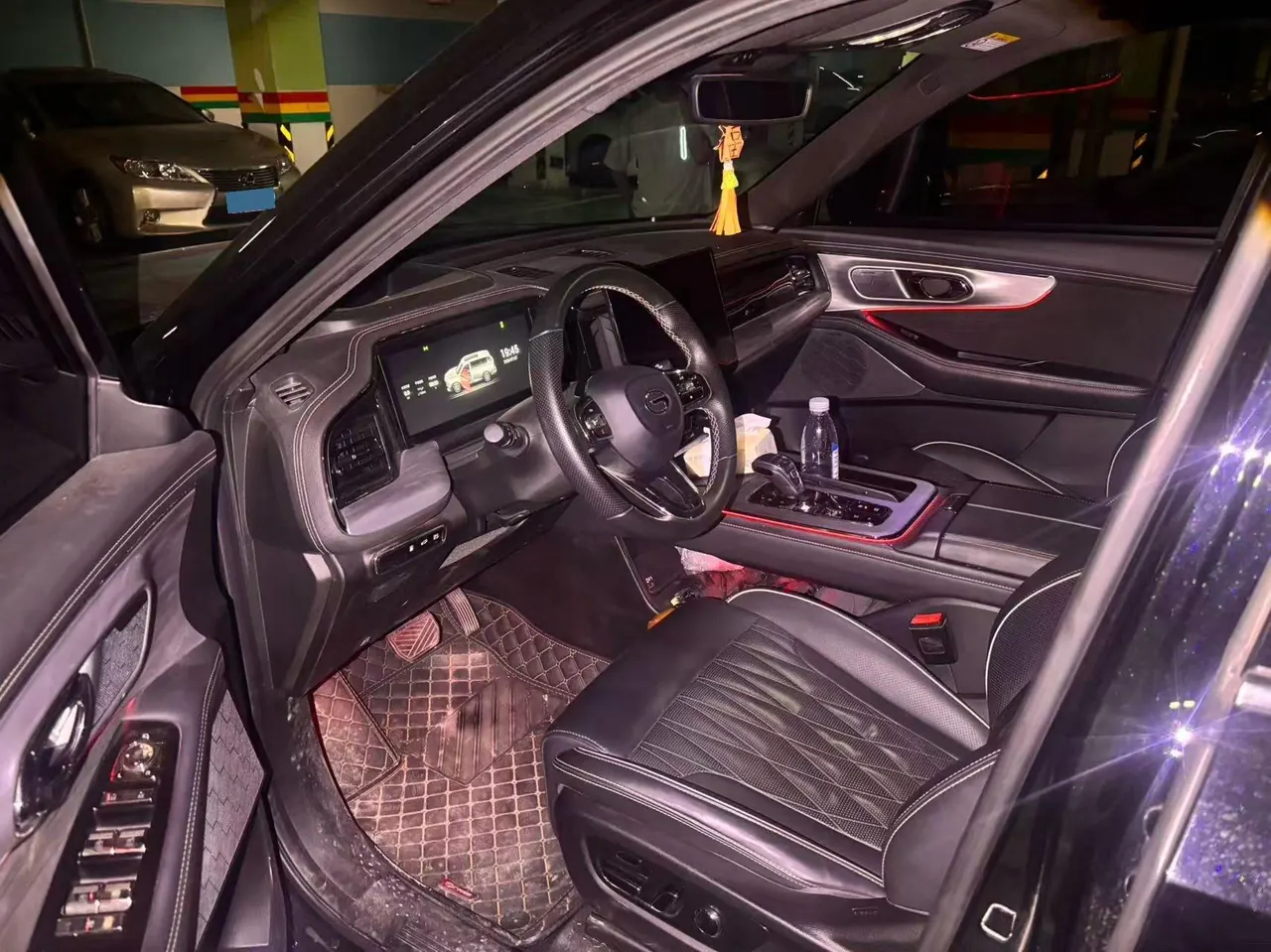Chuanqi 2022 GS8 Hybrid 2.0TM Stepless Four-wheel Drive Premium Edition Seven-seat Automatic Gear 3