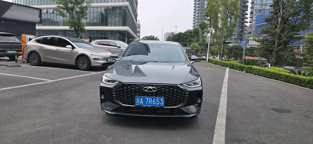 Chery 2025 Arrizo 8 Pro 1.6T Luxury Automatic Gear 2