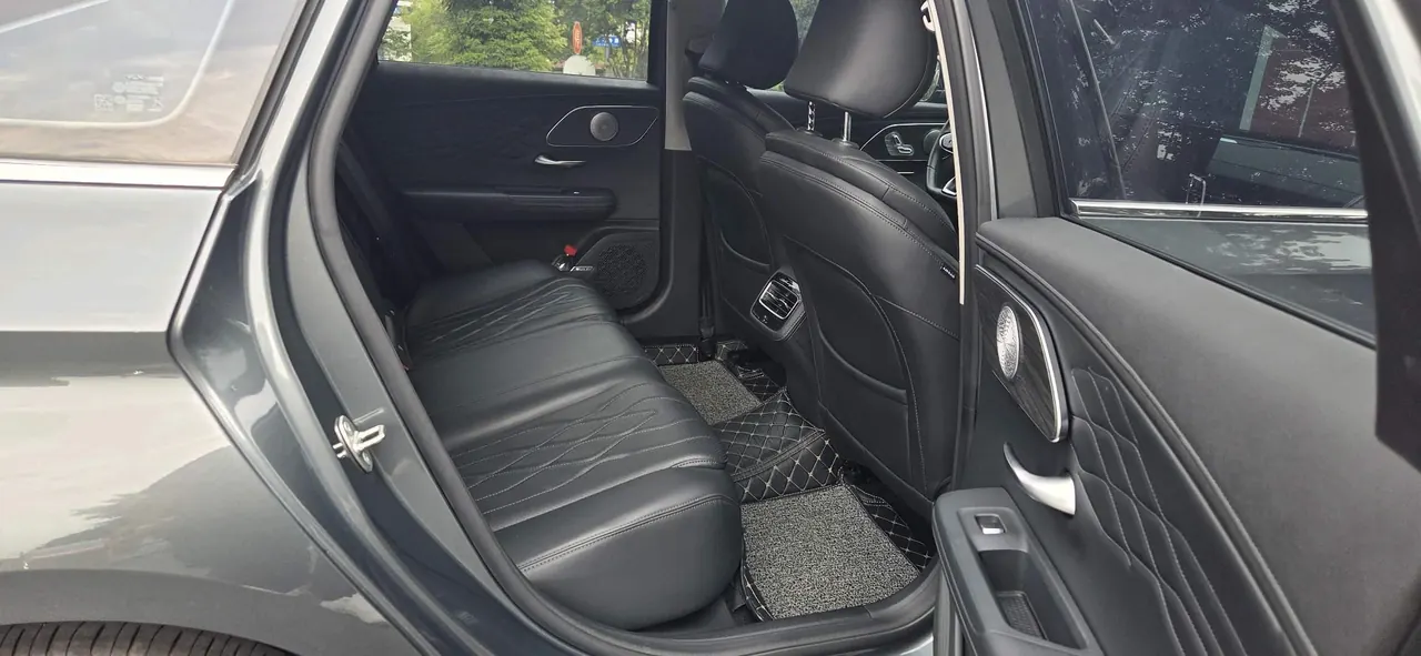 Chery 2025 Arrizo 8 Pro 1.6T Luxury Automatic Gear 6