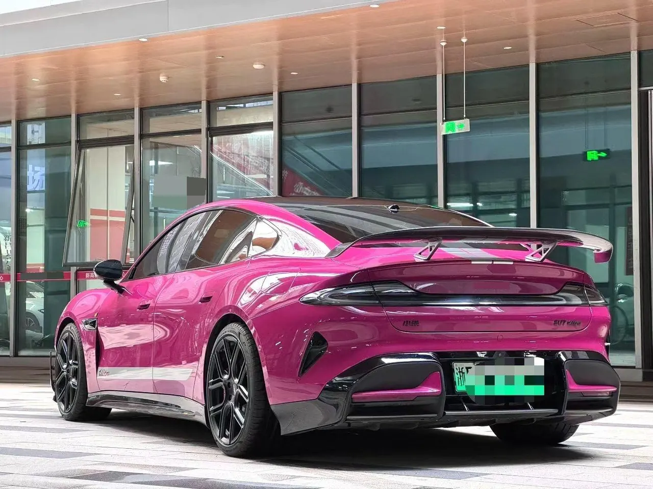 MI 2024 SU 7 800km 4-wheel drive ultra-long endurance high-end smart driving Max version automatic gear 3