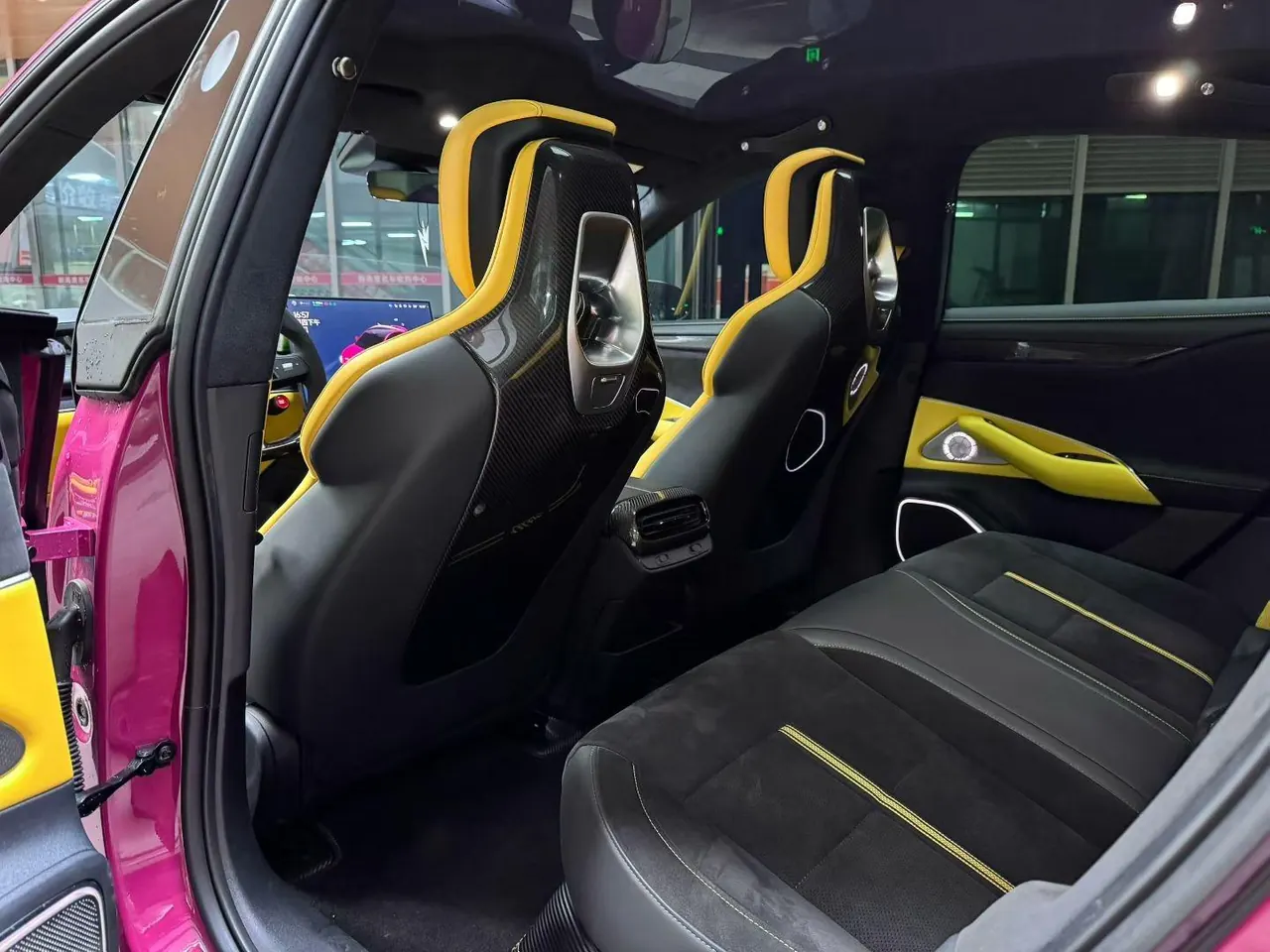 MI 2024 SU 7 800km 4-wheel drive ultra-long endurance high-end smart driving Max version automatic gear 5