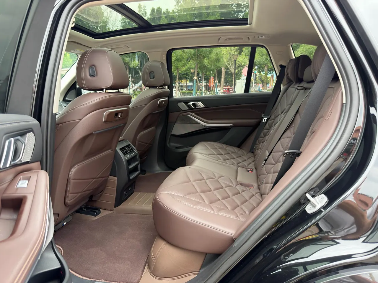 BMW 2023 X5 xDrive30Li 48V 2.0T exclusive m sports obsidian night suit automatic gear 9