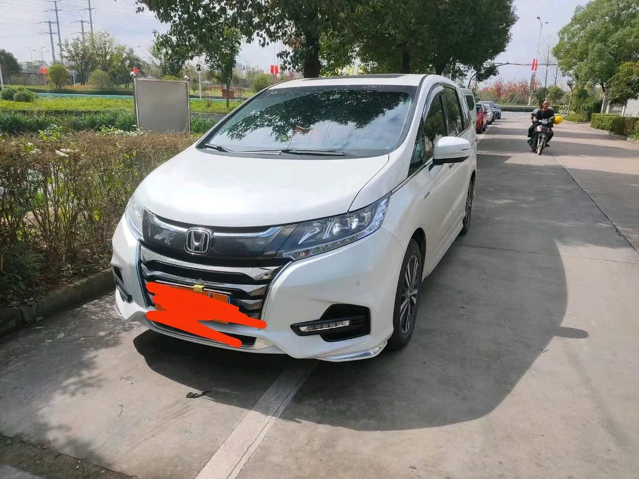 Открыть галерею: Honda 2022 Odyssey Hybrid 2.0 Stepless Sharp Extreme Edition Automatic Gear