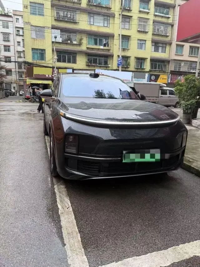 Li 2024 L8 Max automatic gear 3