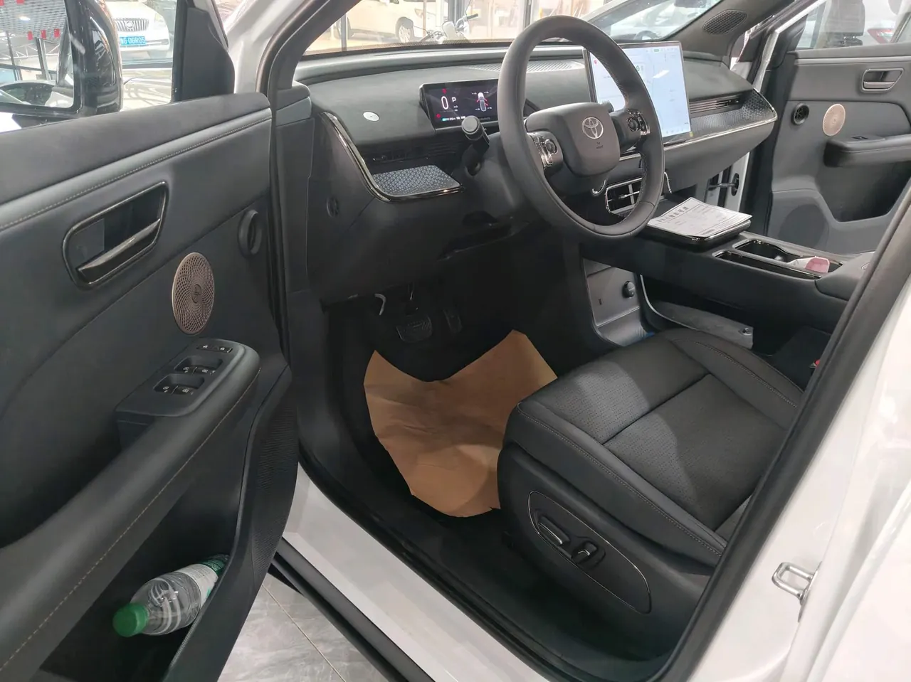 Toyota 2025 Platinum Intelligence 3X 520 Pro Automatic Gear 5