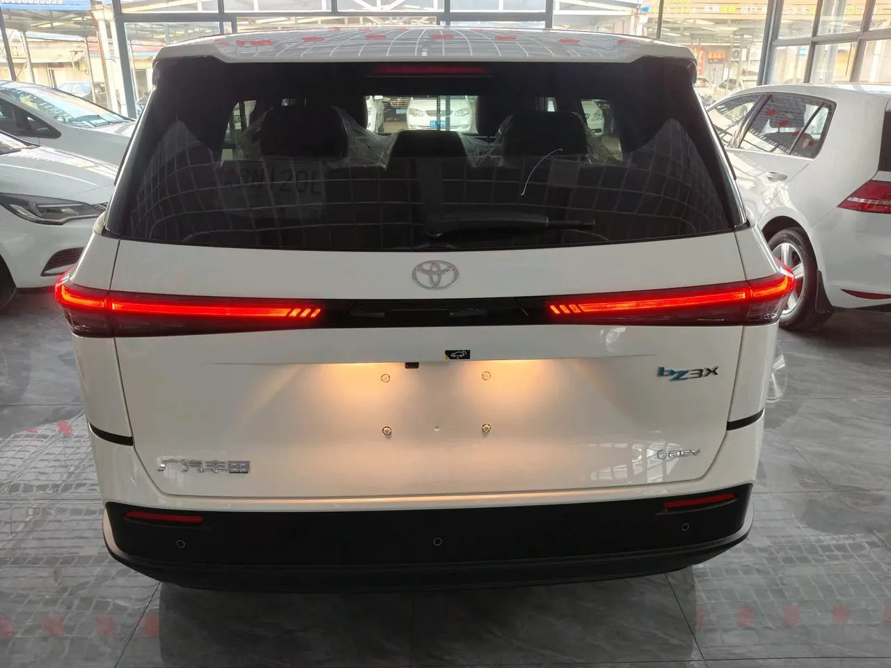 Toyota 2025 Platinum Intelligence 3X 520 Pro Automatic Gear 9