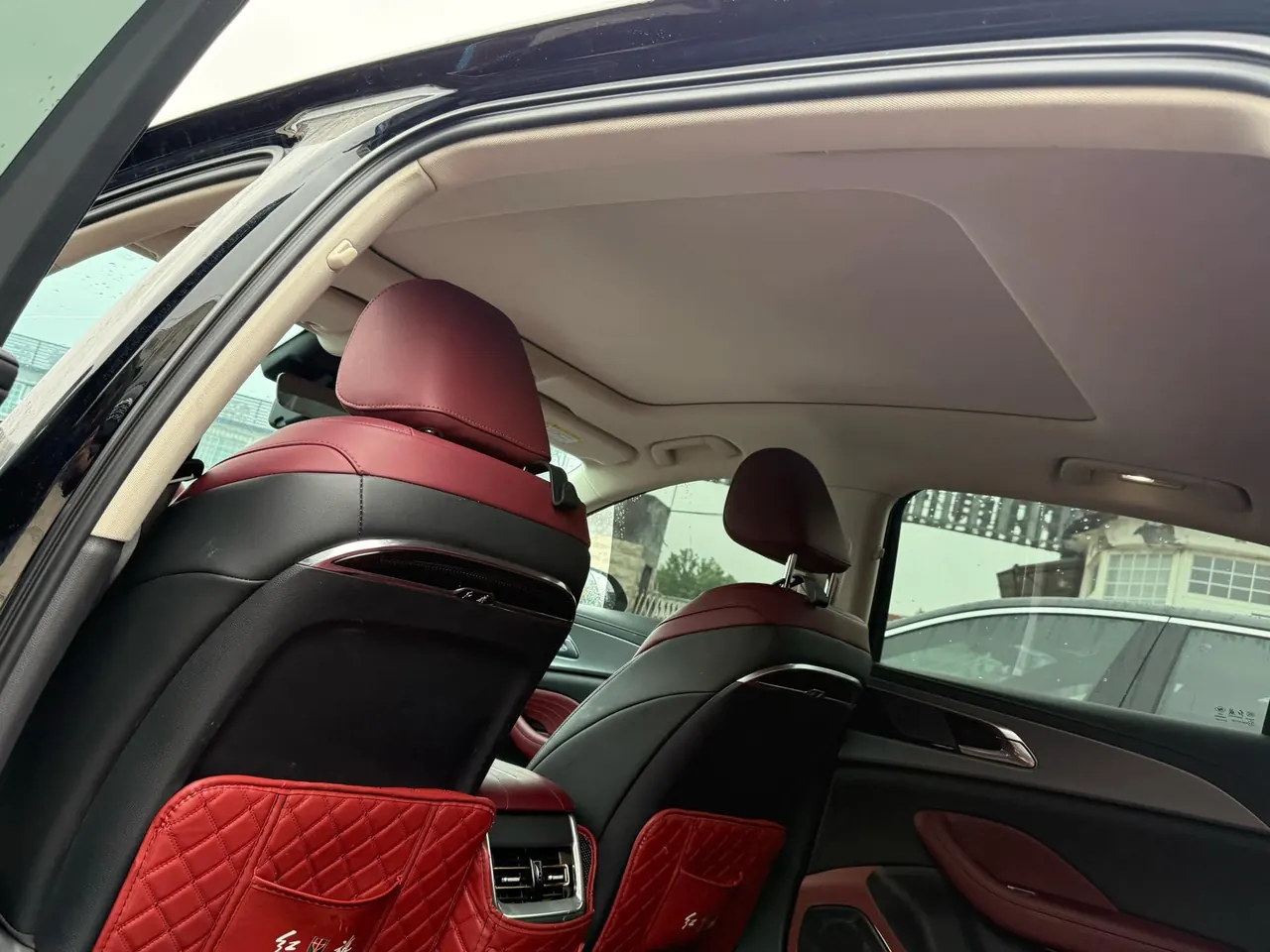 HongQi 2024 H5 2.0T Zhilian Qi Chang Edition Automatic Gear 7