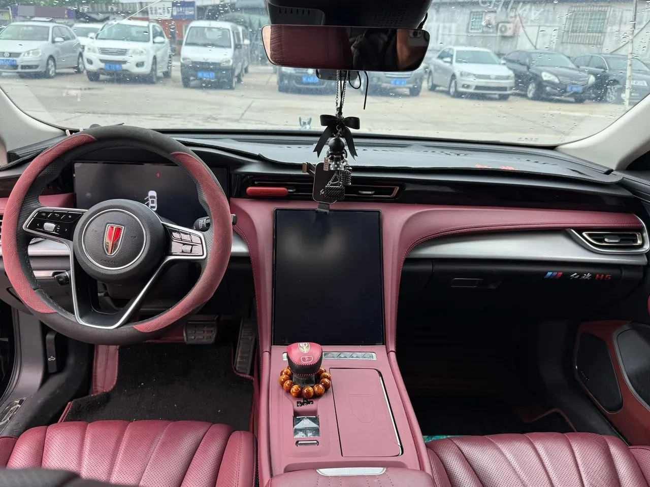 HongQi 2024 H5 2.0T Zhilian Qi Chang Edition Automatic Gear 8