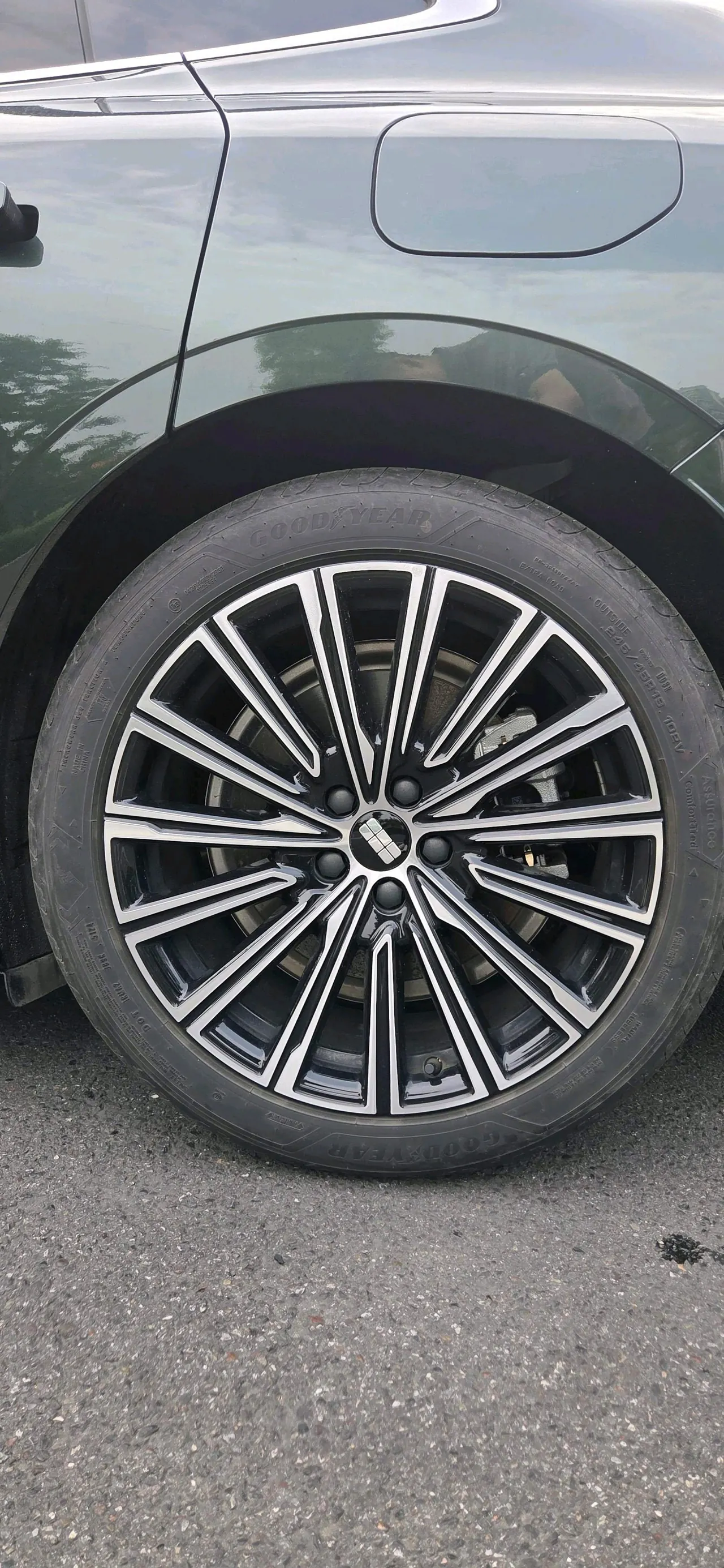 Geely Galaxy 2025 Xingyao 8 EM-P 1.5T 130km Starship Edition Automatic Gear 11