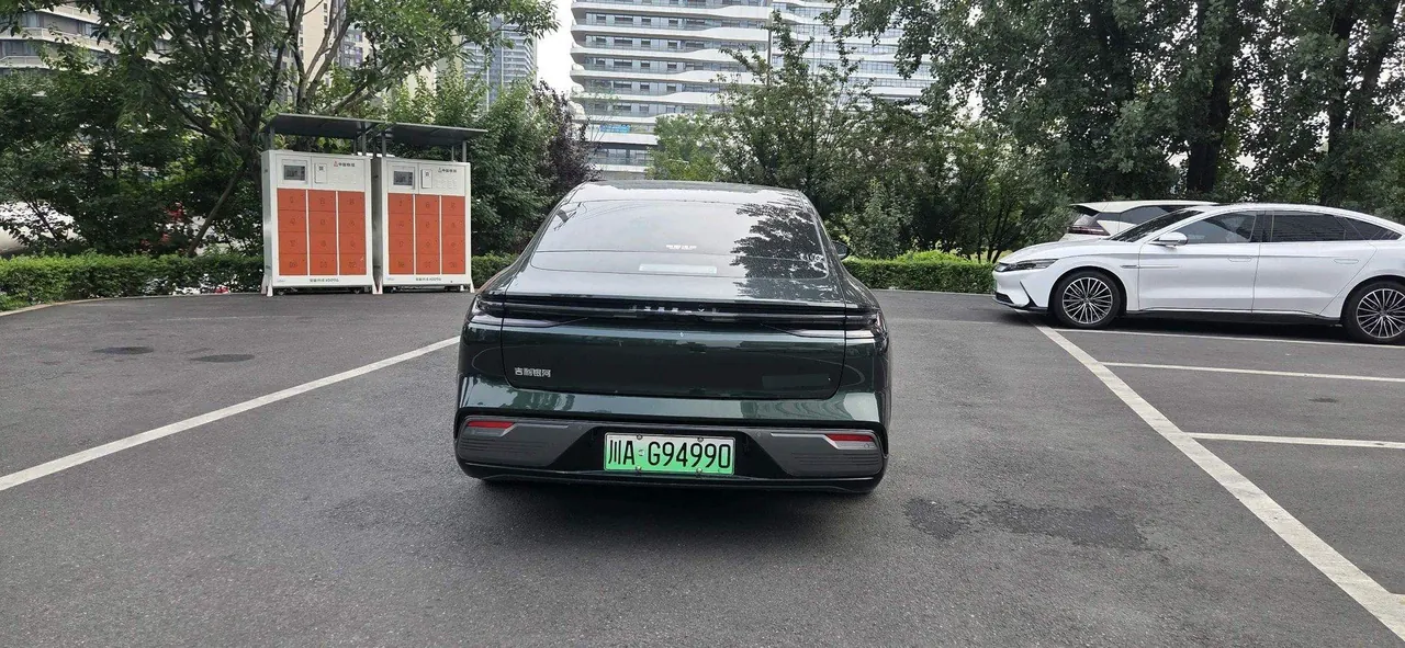 Geely Galaxy 2025 Xingyao 8 EM-P 1.5T 130km Starship Edition Automatic Gear 6