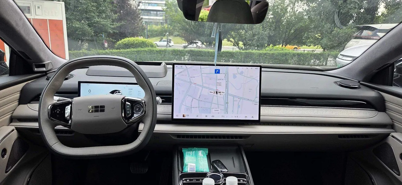 Geely Galaxy 2025 Xingyao 8 EM-P 1.5T 130km Starship Edition Automatic Gear 8