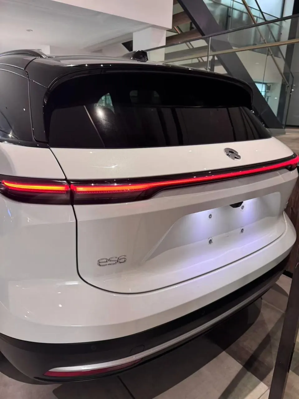 NIO 2024 ES6 75kWh automatic gear 2
