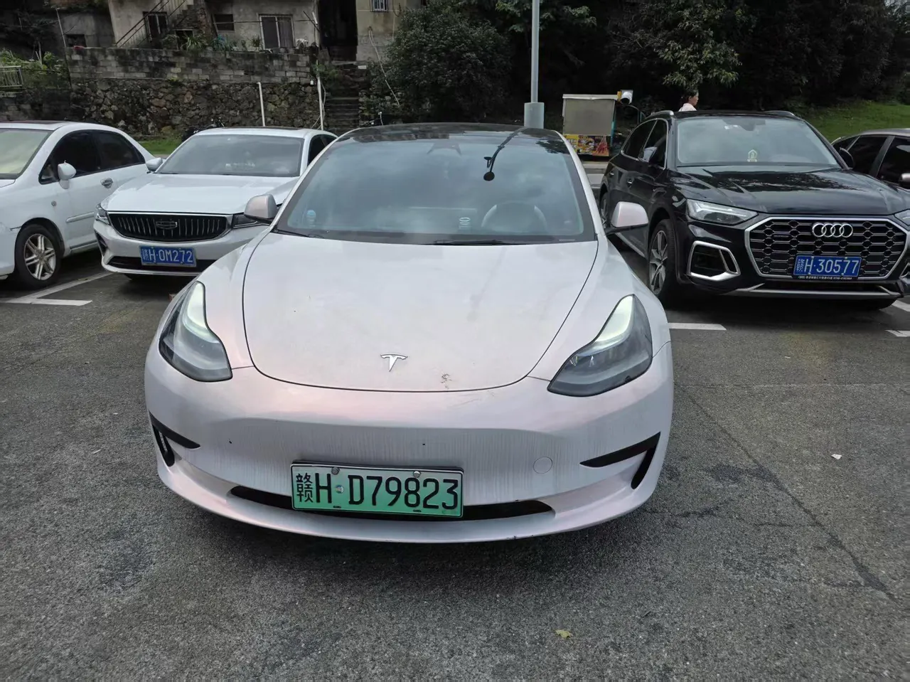 Tesla 2022 Model 3 rear-wheel drive version of automatic transmission 2