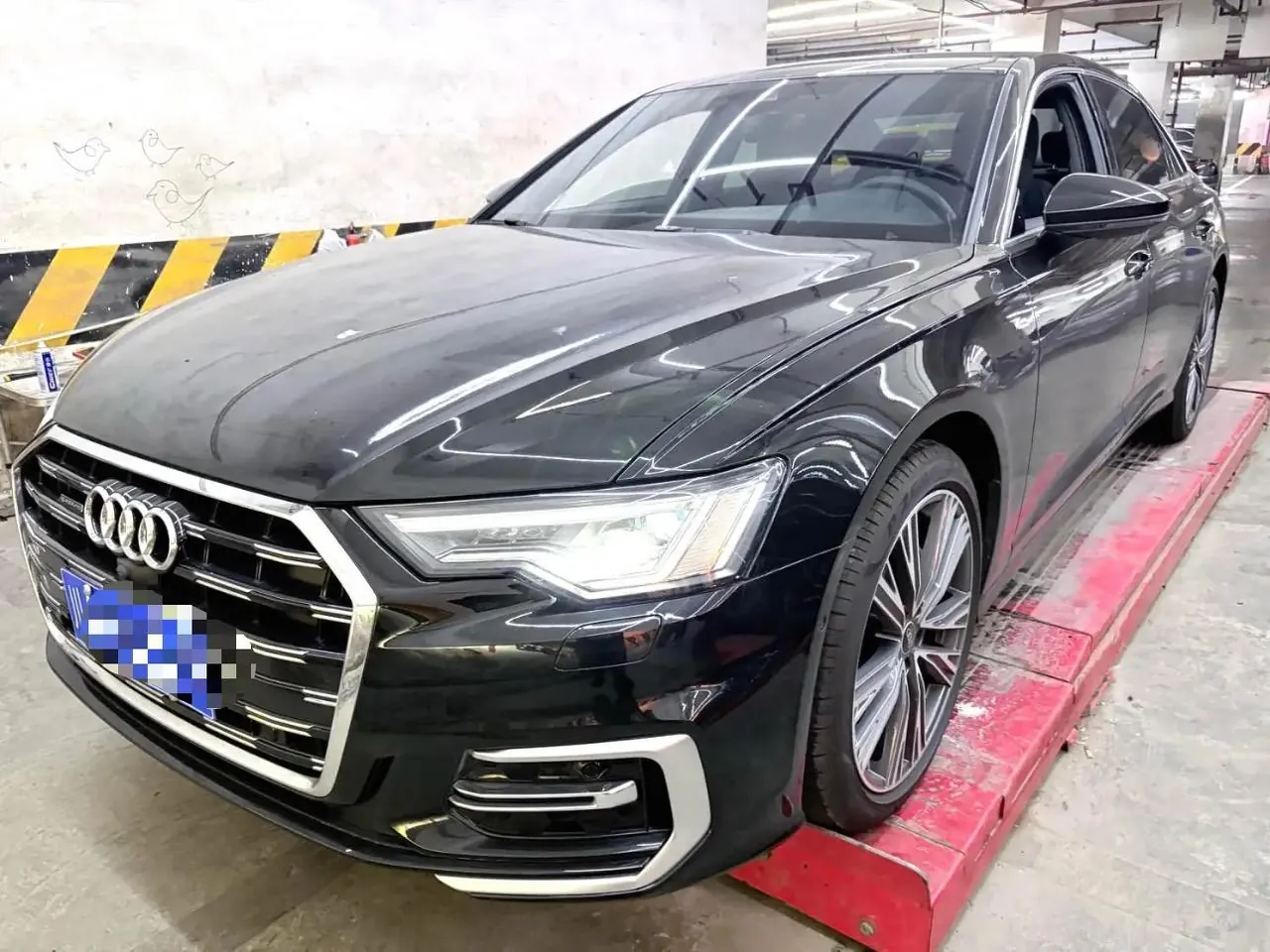 Audi 2026 A6L 2.0TFSI 45TFSI Quattro Selected Dynamic Automatic - View 1