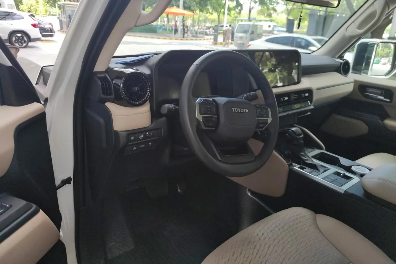 Toyota 2024 Prado HEV 2.4T all-around TX version 5-seat automatic gear 3