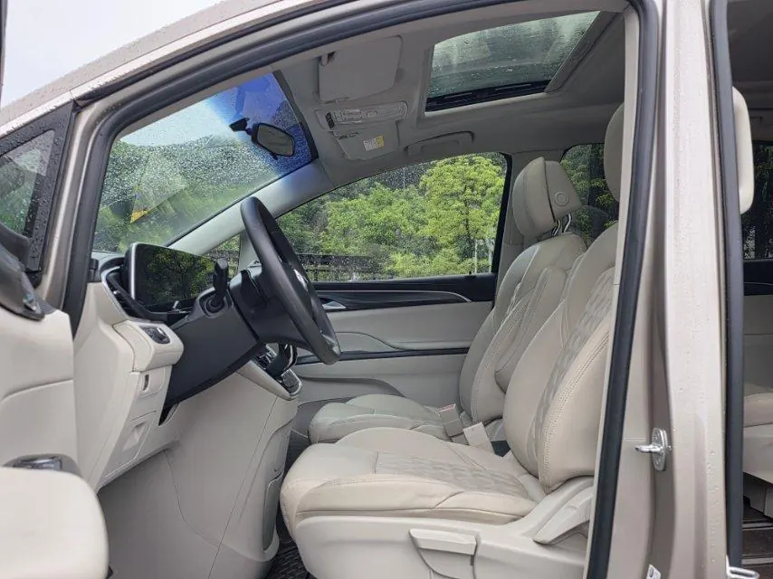 Buick 2023 GL8 ES Lu Zun 48V 2.0T 653T Comfortable Automatic Gear 4