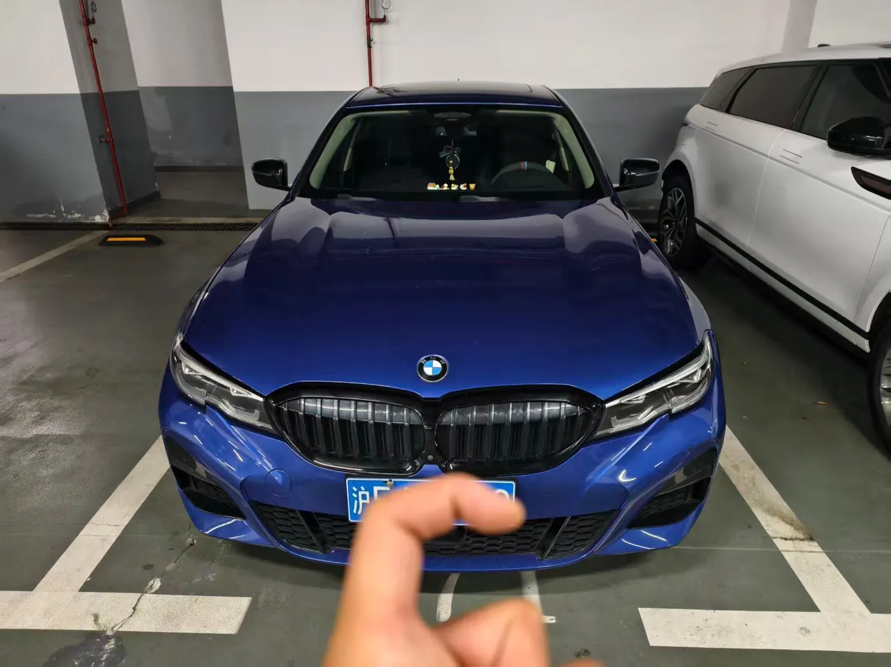BMW 3 Series 2020 330Li xDrive 2.0T M Sports Obsidian Night Suit Automatic Gear 2