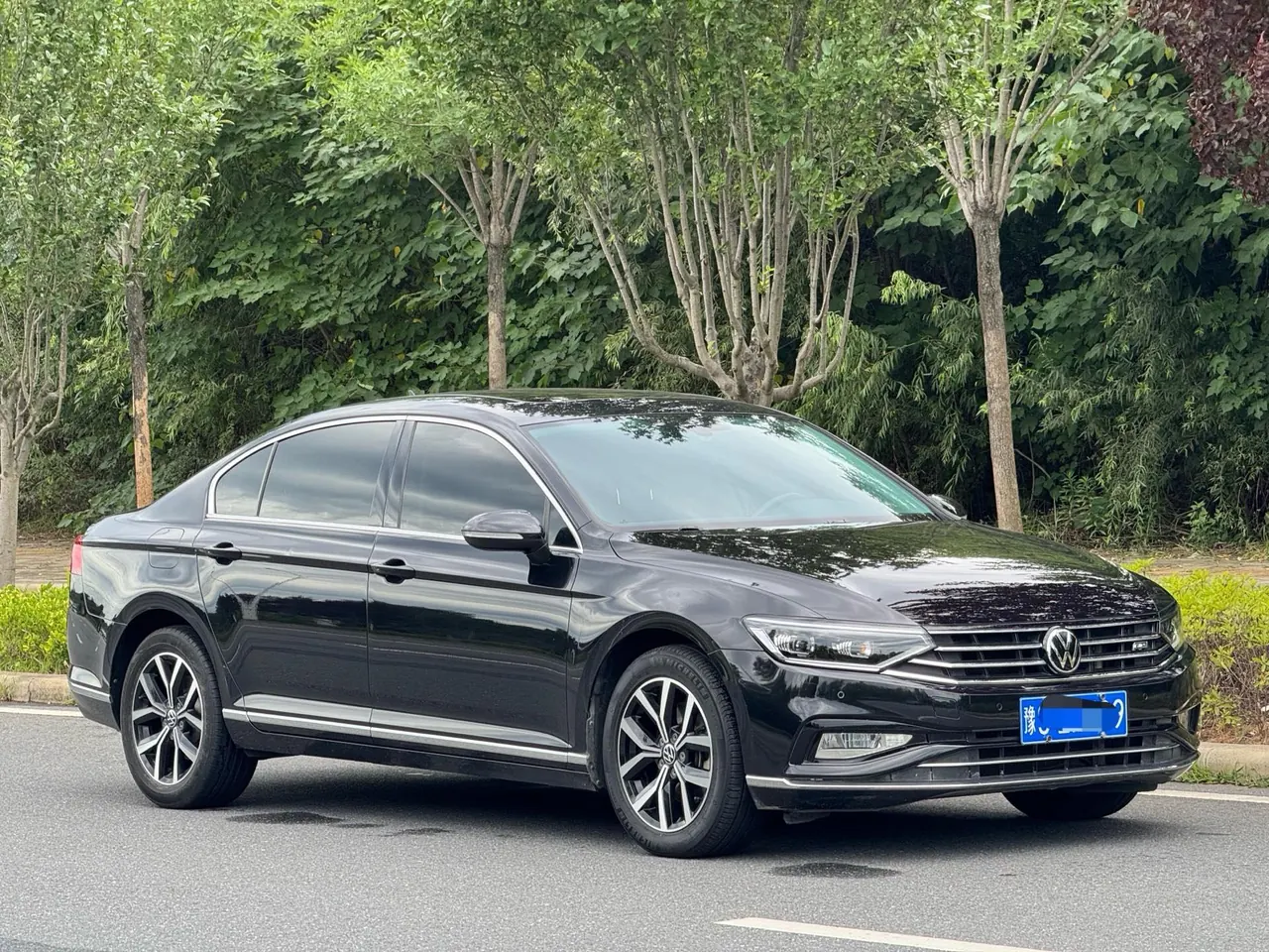 Volkswagen 2020 Magotan 2.0TSI 330TSI Leading Automatic 3