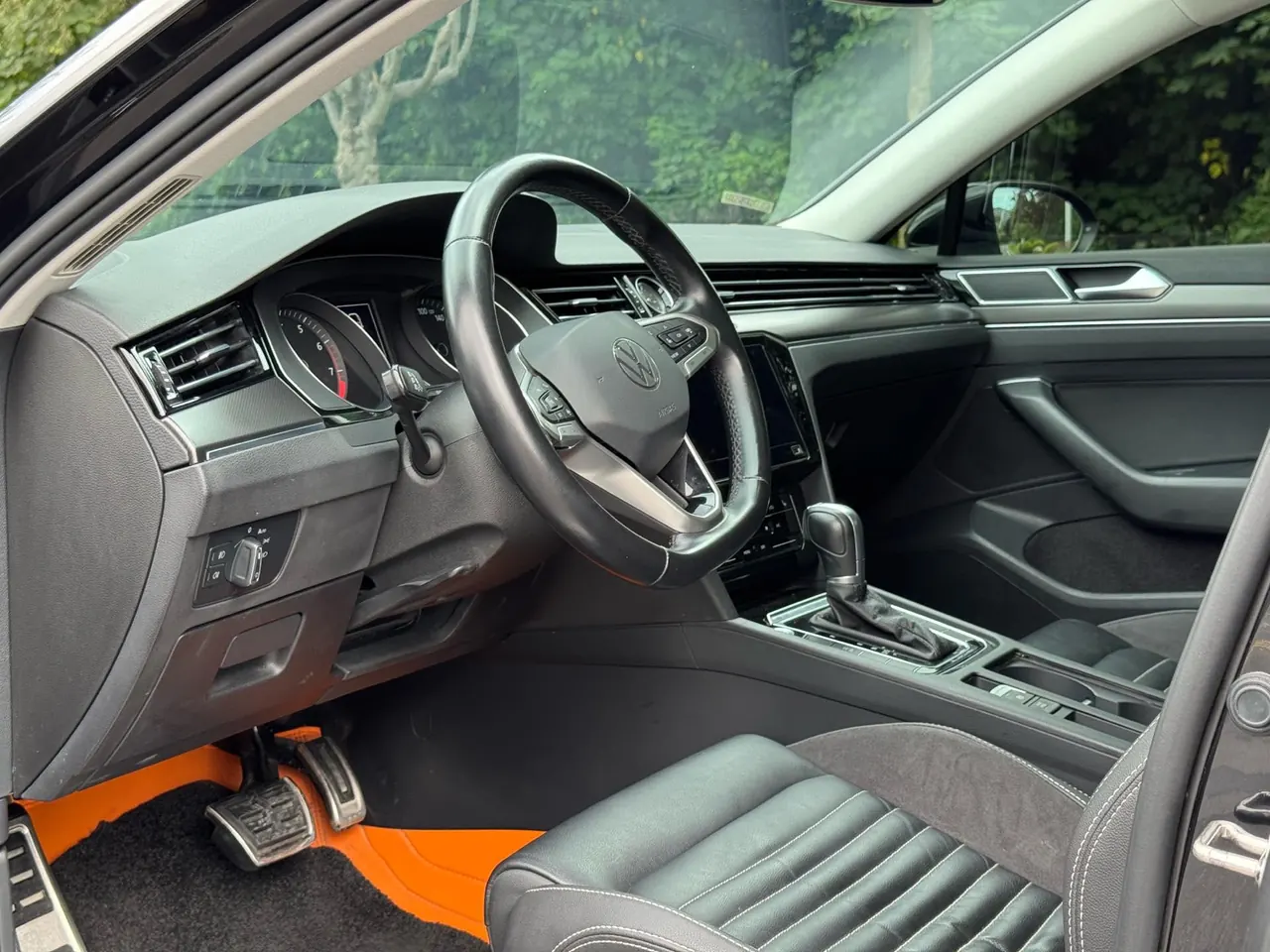 Volkswagen 2020 Magotan 2.0TSI 330TSI Leading Automatic 4