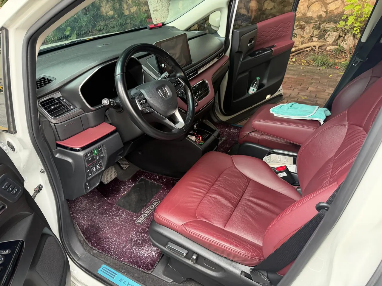 Honda 2022 Ailishen Hybrid 2.0 Stepless Extreme Edition Automatic Gear 8