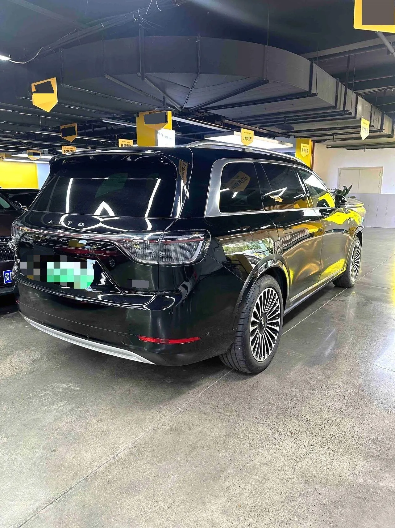 AITO 2024 AITO M9 extended range Max version 52kWh5 seat version automatic gear 4